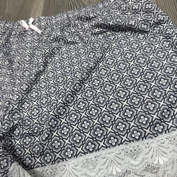 Lauren Ashley Grey and White Patterned Sleep Shorts with Lace Trim - Picture 2 of 5